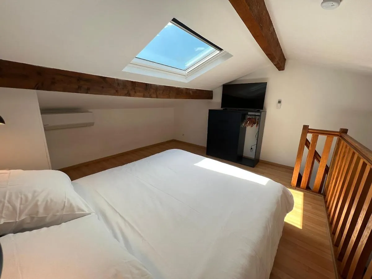 Tres Charmant Duplex Rotonde*Wifi*Clim*Smart Tv Aix-en-Provence Lägenhet